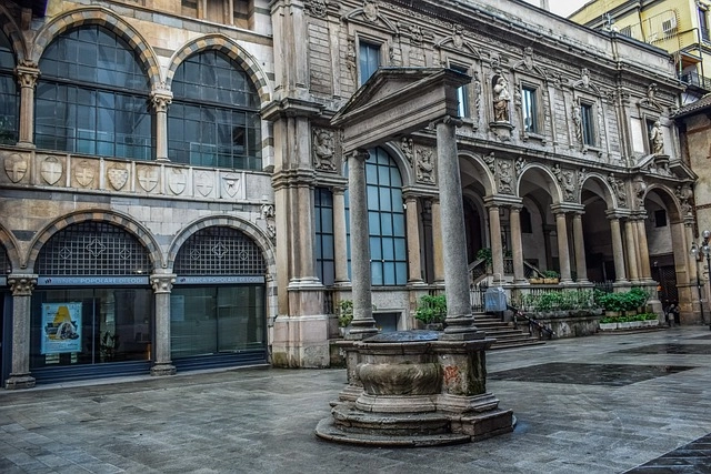 Piazza Mercanti en Milán